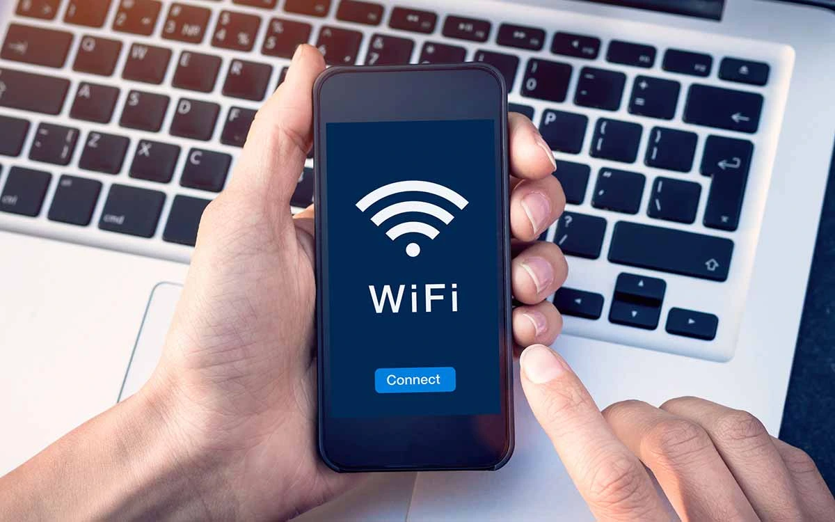 Comment sécuriser votre Wi‑Fi pour les fêtes avec un réseau invité ultra‑protecteur ?