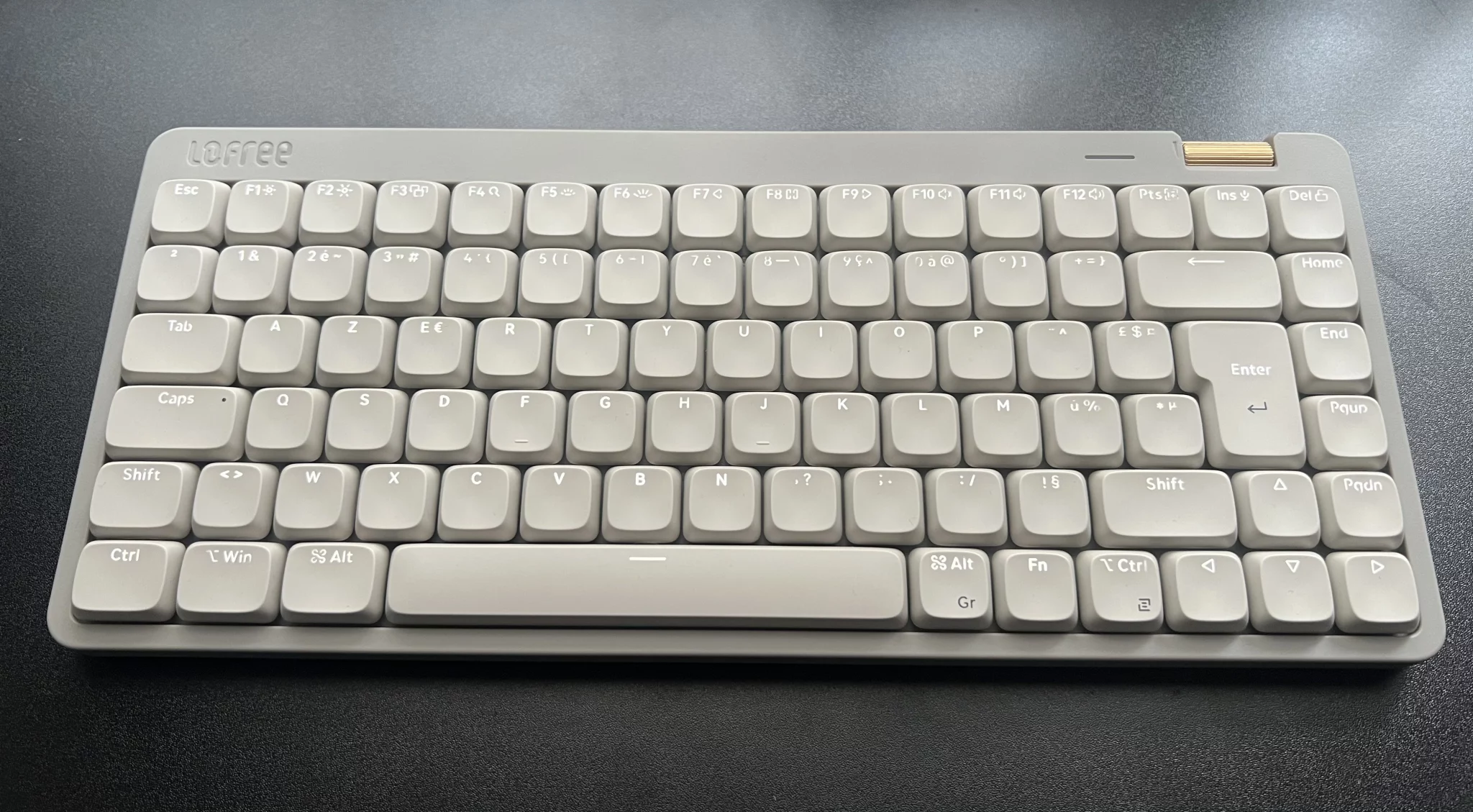 Clavier Lofree Flow Lite84 low-profile au format 75 %