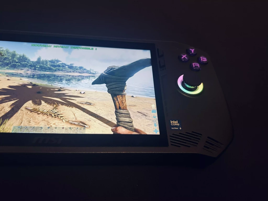 Test de la MSI Claw A1M : la puissance d'un PC gaming au creux de vos mains - touches