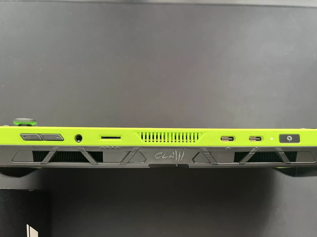 Test MSI Claw A8 BZ2EM-040FR plus puissante, plus endurante, plus convaincante connectiques