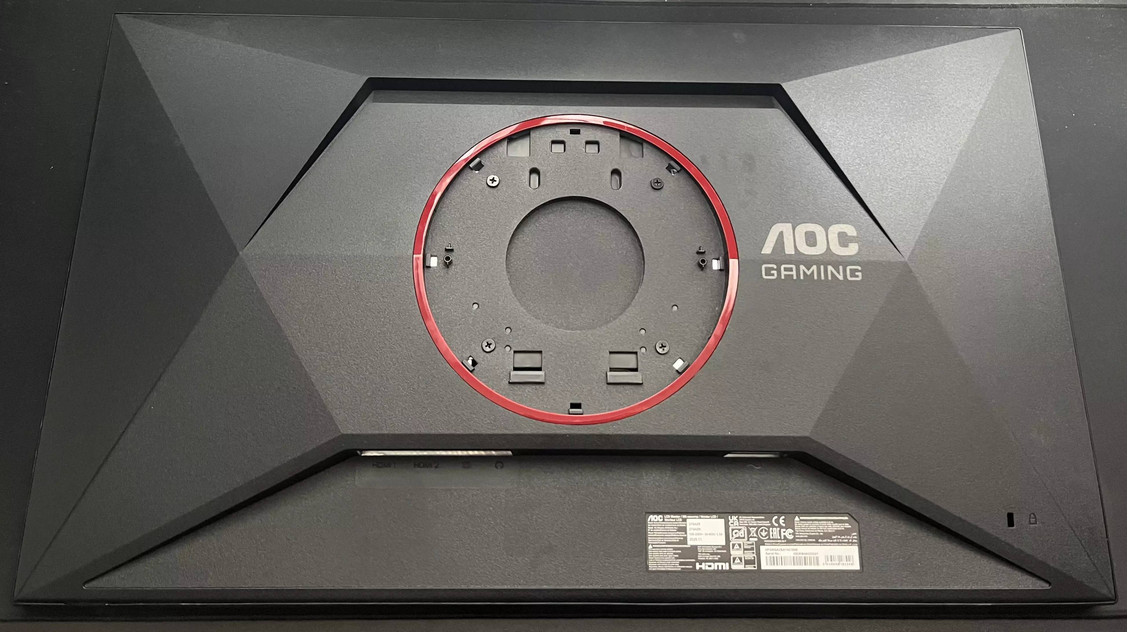 Arrière du moniteur gaming AOC 27G4ZR sans son pied