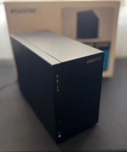 asustor drivestor 2 gen 2 as1202t - allumé