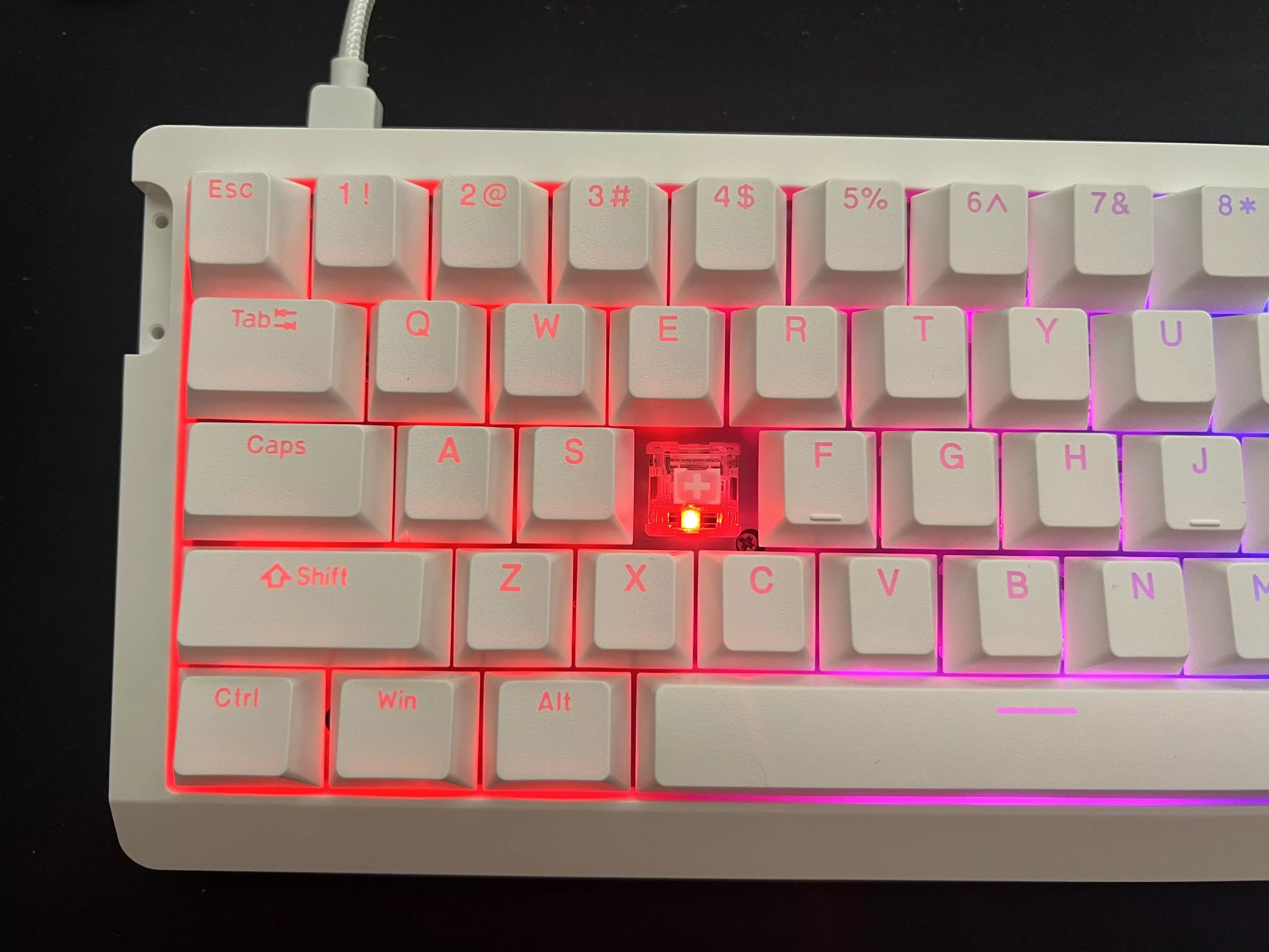 Switch Hall Effect du clavier EPOMAKER HE68 Lite blanc