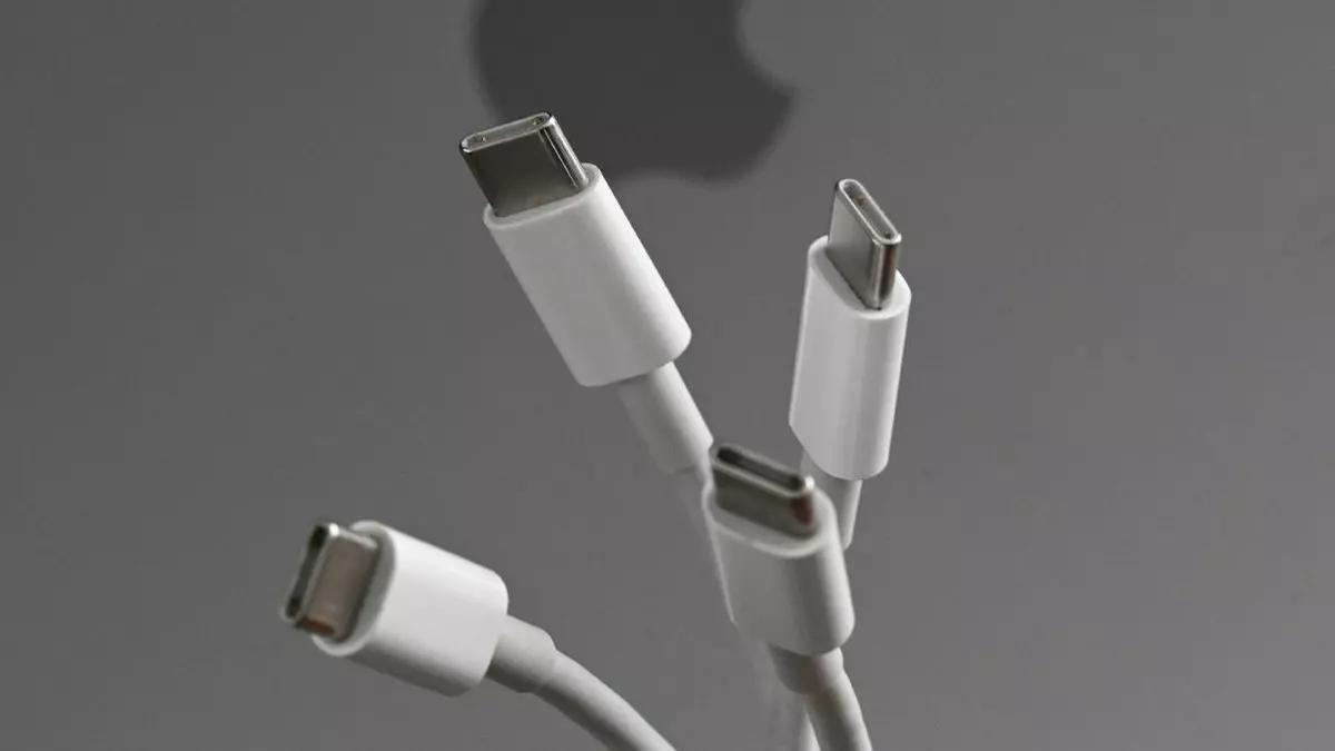 USB4 v2 et Thunderbolt 5 montent à 80 Gbit/s, le cuivre plafonne à 1 m