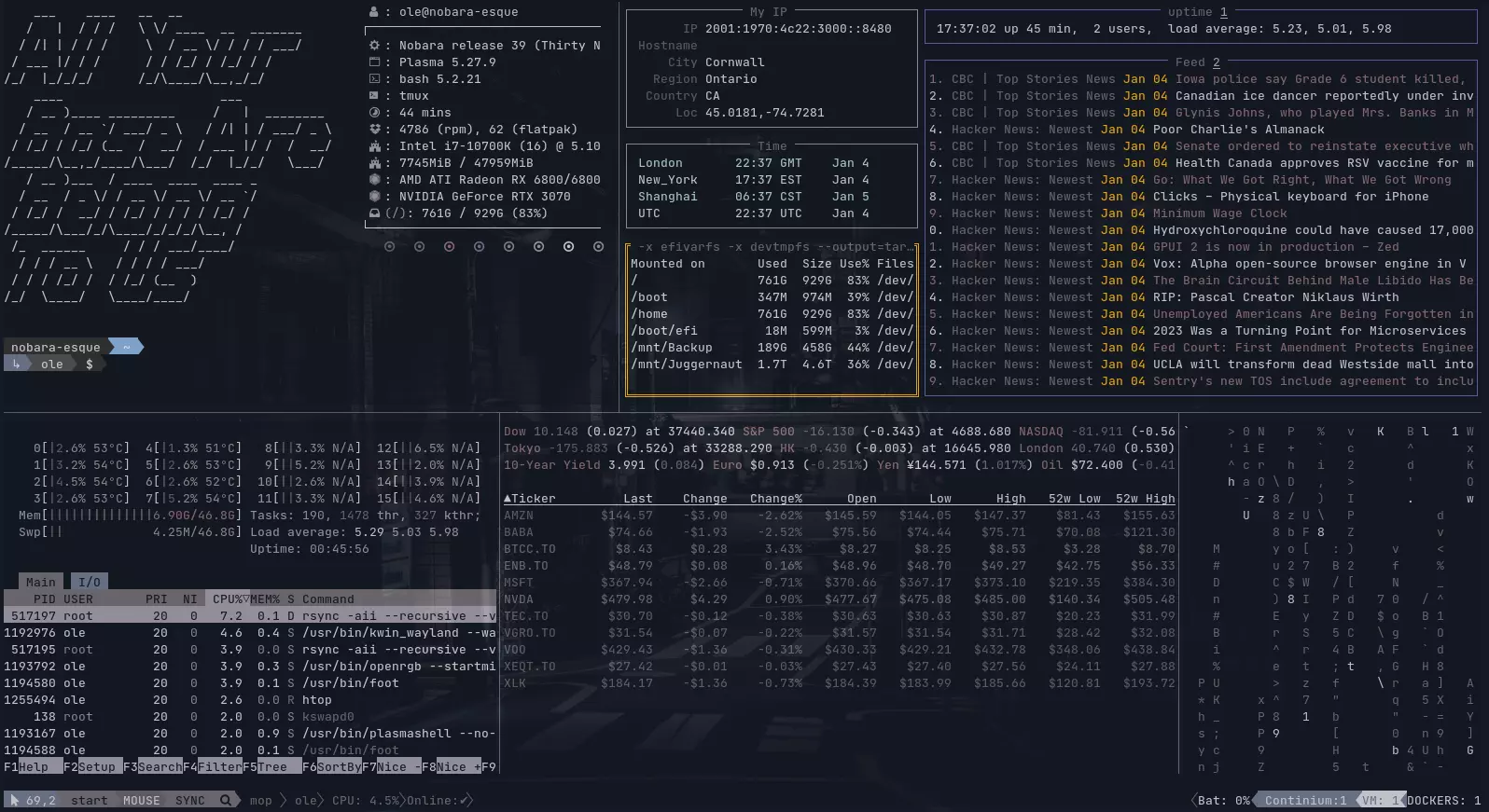 Terminal tmux divisé en plusieurs panneaux avec différentes commandes Linux