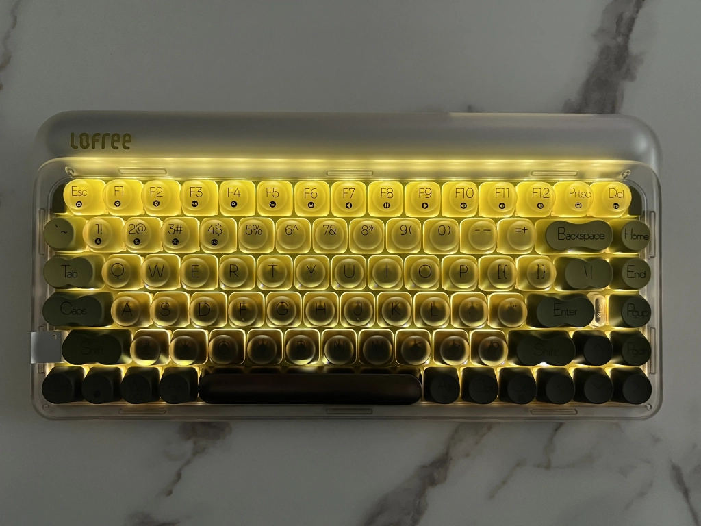 lofree-432hz-polar-moss-rgb-jaune-vue-dessus