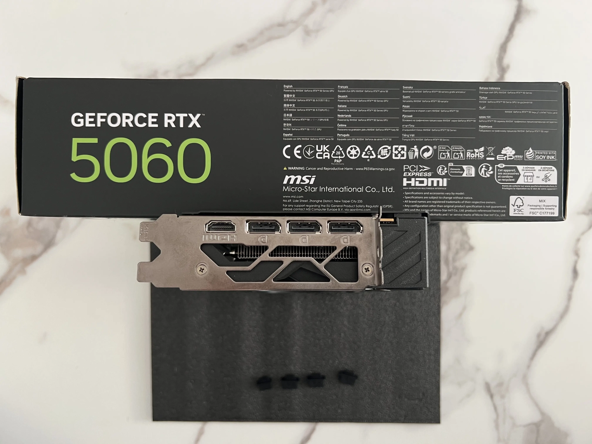 Sorties vidéo de la MSI RTX 5060 Gaming OC avec trois DisplayPort et un HDMI